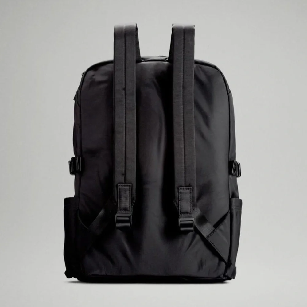 LULULEMON Crew Backpack - Picture 5 of 5